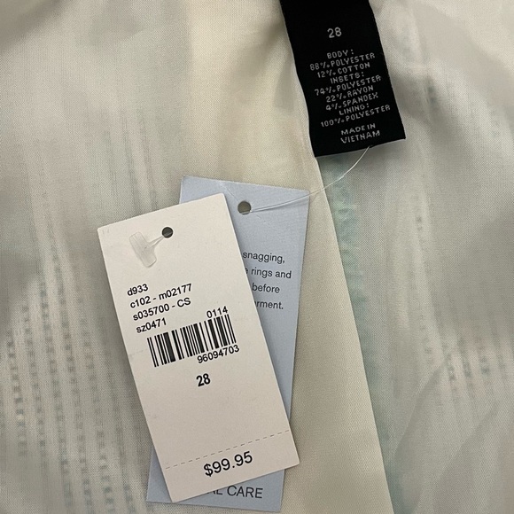 Lane Bryant Light Blue Textured Blazer with Silver Zipper, Size 28 NWT - Picture 10 of 10